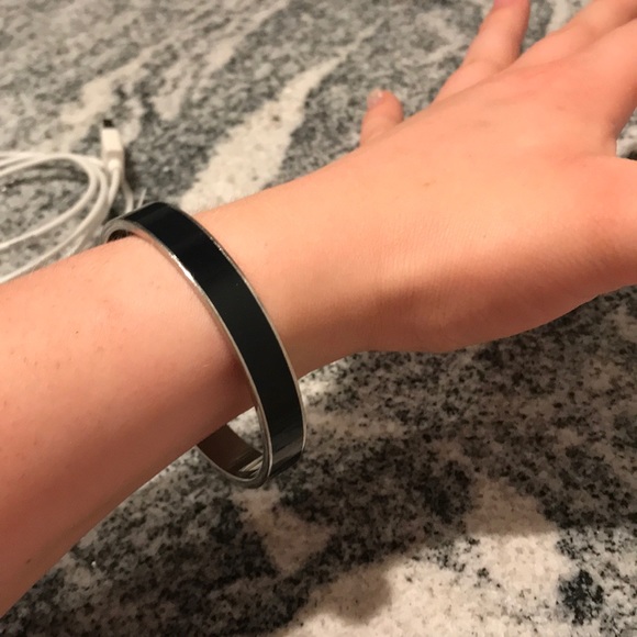 Crown and Ivy Bangle - Picture 3 of 3